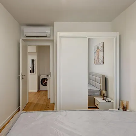 Bliss - Elegant And Cozy * بوخارست