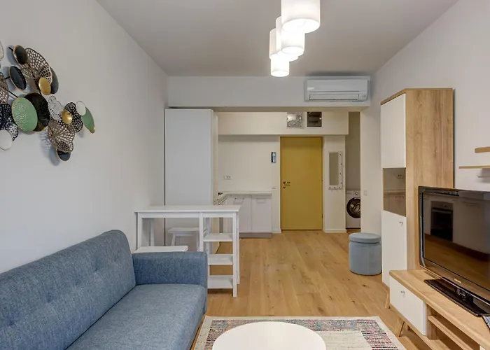 Bliss - Elegant And Cozy Daire